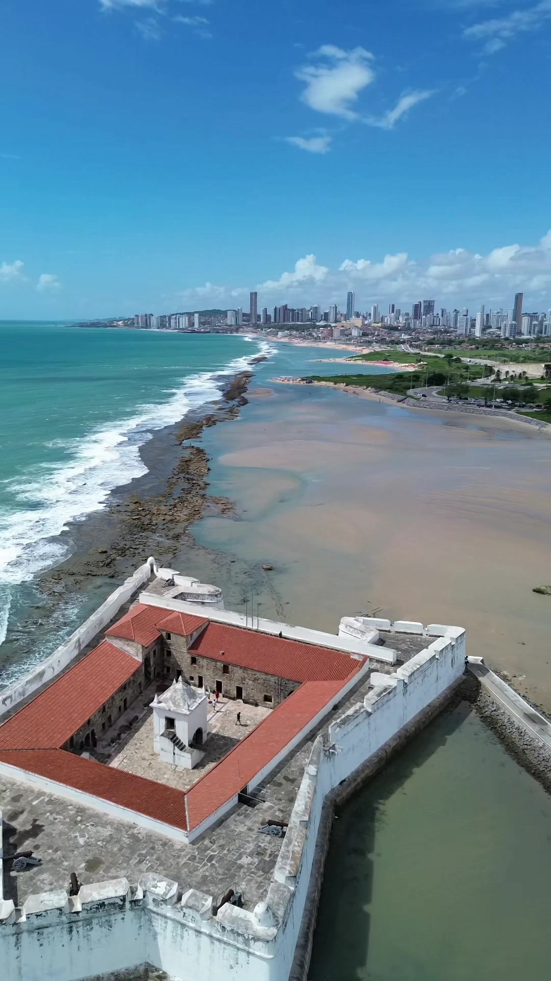 Filmagem de drone no Forte dos Reis Magos